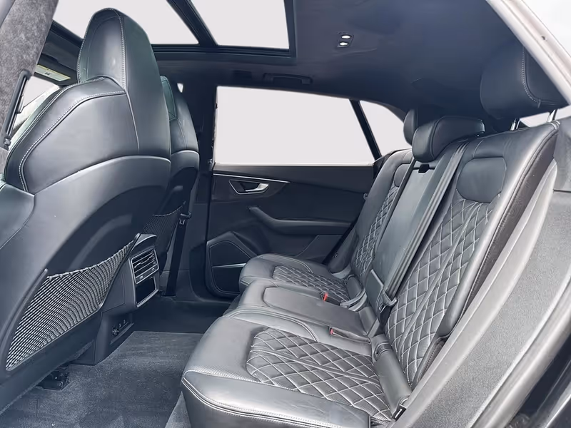 2022 Audi SQ8 Premium Plus