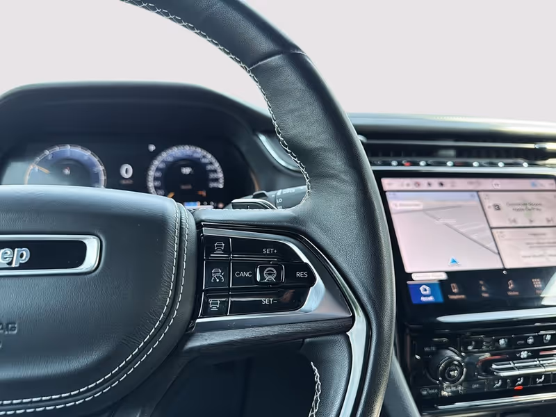 2023 Jeep Grand Cherokee Overland