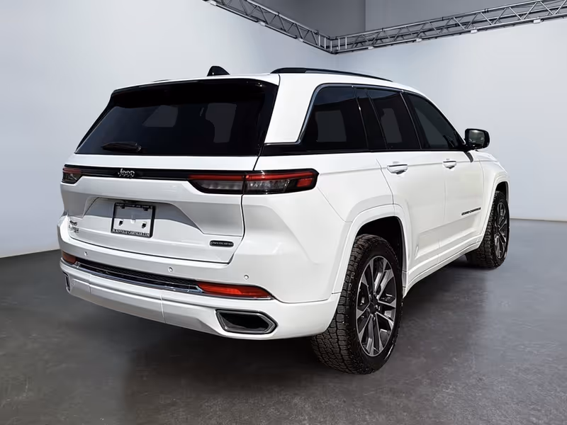 2023 Jeep Grand Cherokee Overland