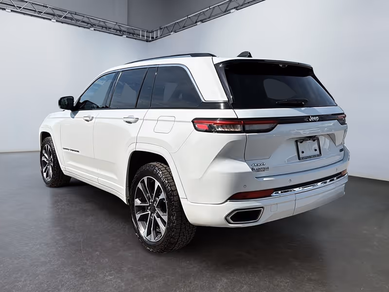 2023 Jeep Grand Cherokee Overland