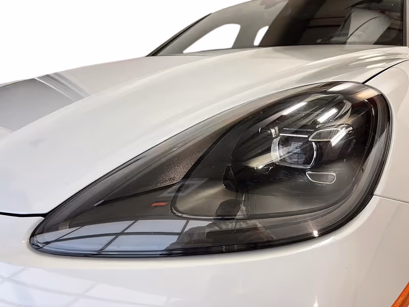 2022 Porsche Cayenne E-Hybrid