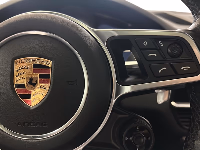 2022 Porsche Cayenne E-Hybrid