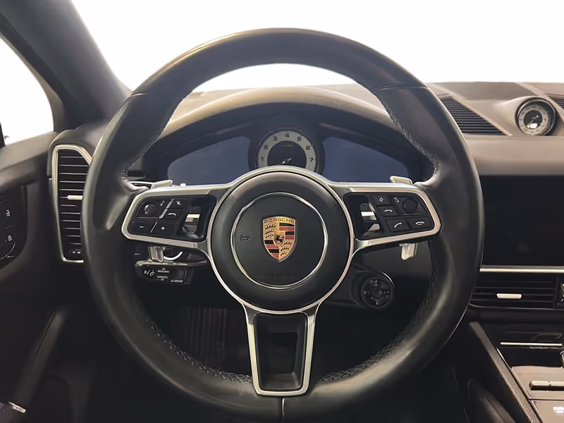 2022 Porsche Cayenne E-Hybrid