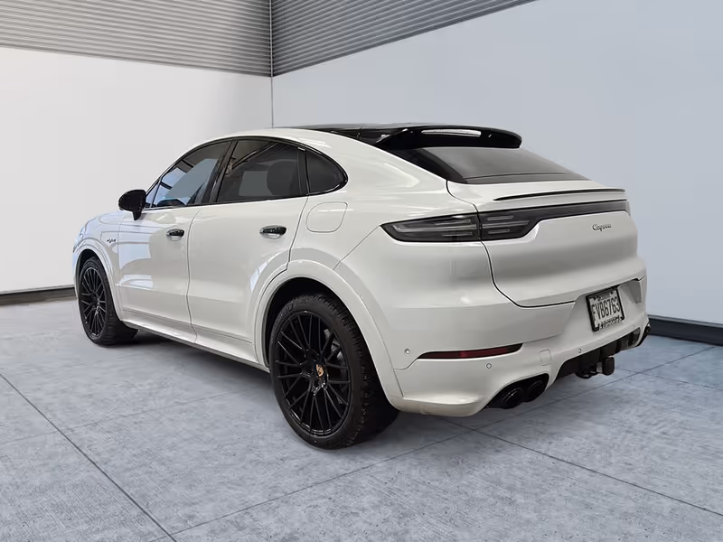 2022 Porsche Cayenne E-Hybrid