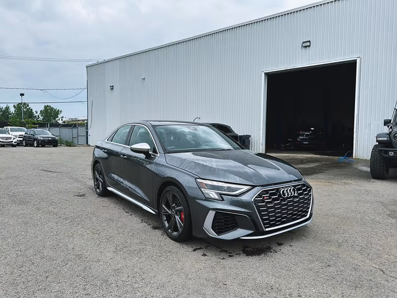 2022 Audi S3 Sedan Komfort