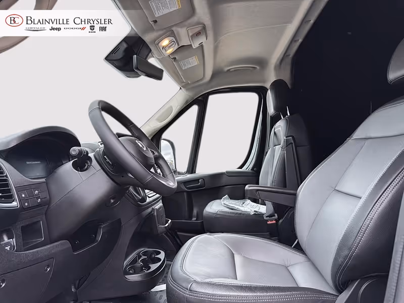 2026 Ram ProMaster Cargo Van SLT+