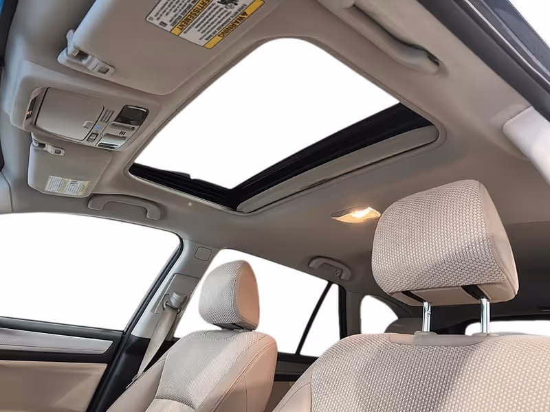 2018 Subaru Outback Touring