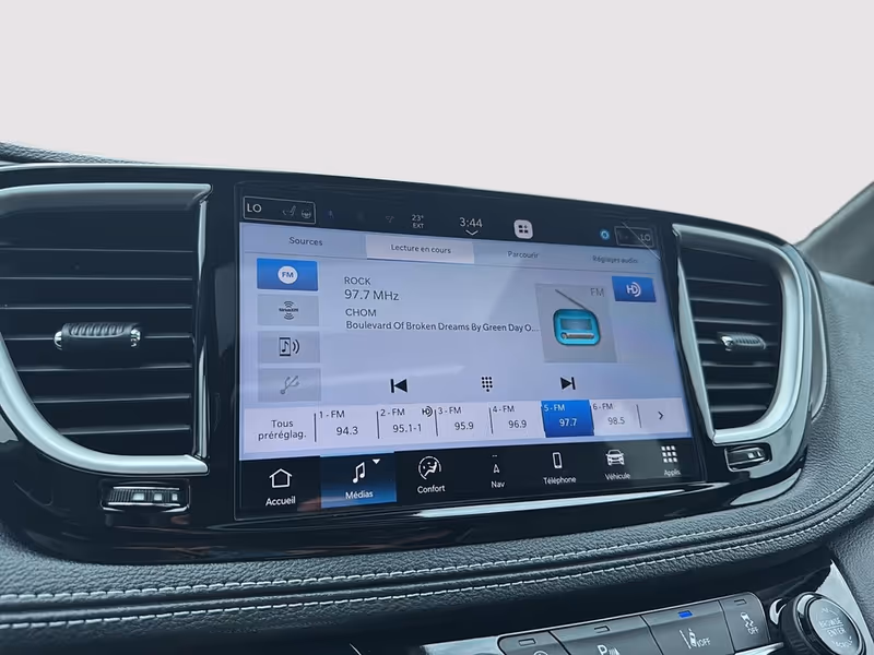 2027 Chrysler Pacifica Limited