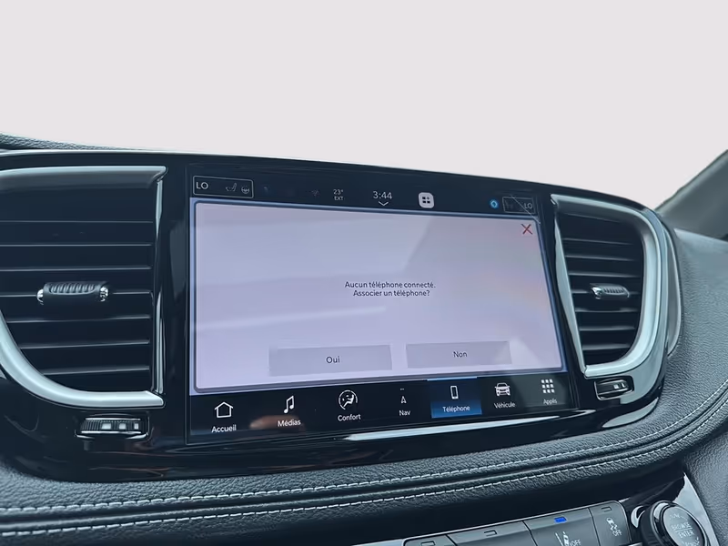 2027 Chrysler Pacifica Limited