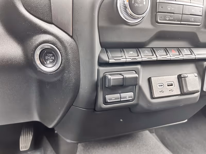 2024 GMC Sierra 1500 Pro