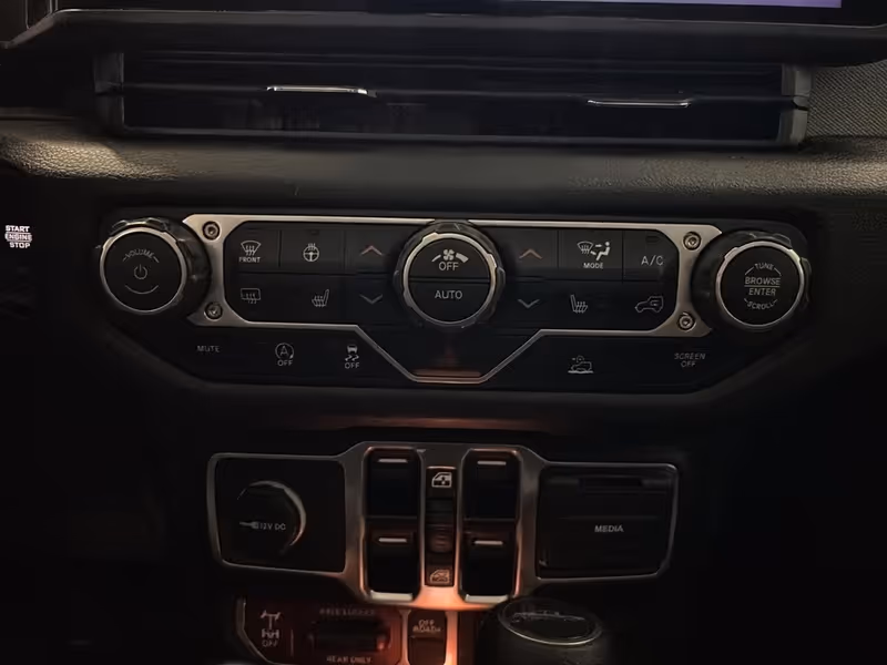 2025 Jeep Gladiator Willys