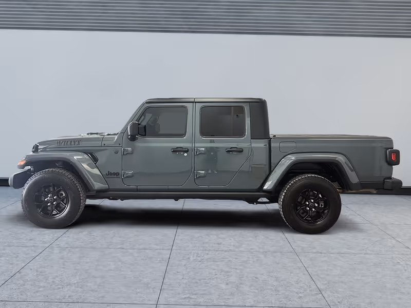 2025 Jeep Gladiator Willys