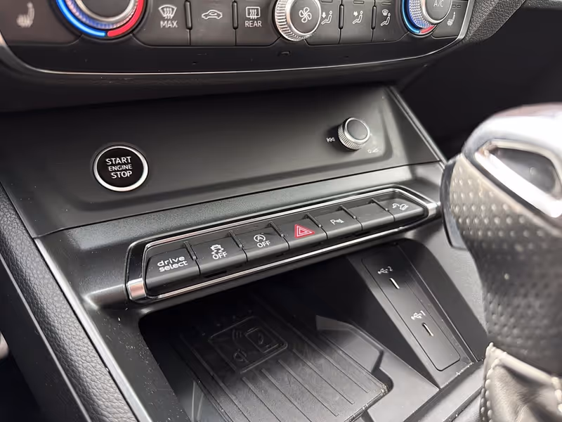 2022 Audi Q3 Technik