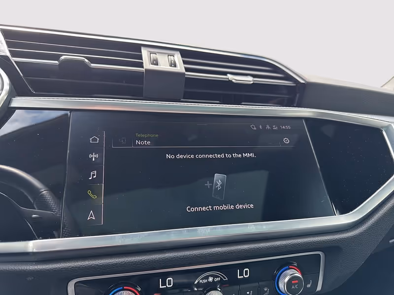 2022 Audi Q3 Technik