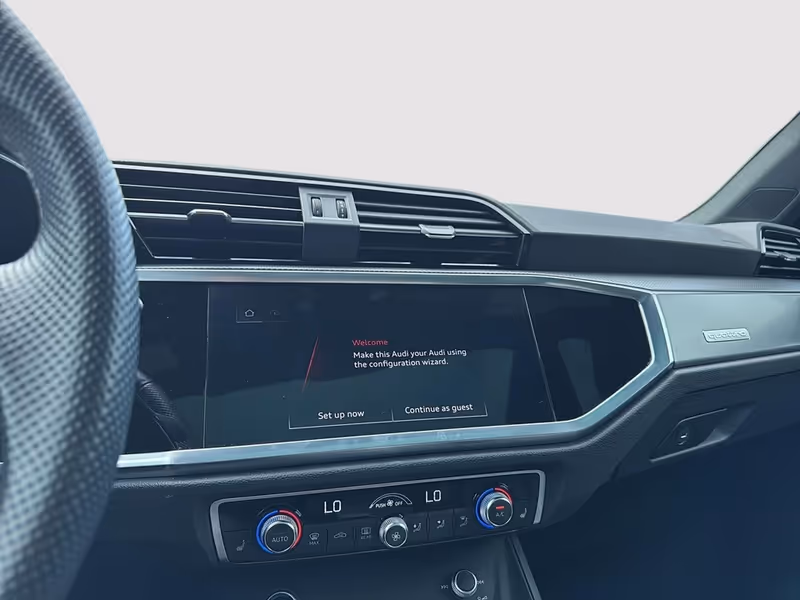2022 Audi Q3 Technik