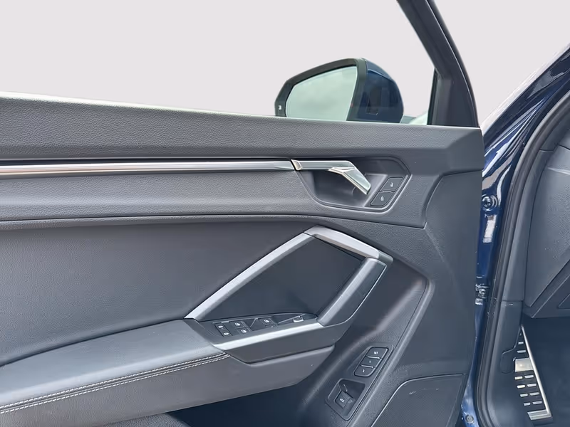 2022 Audi Q3 Technik