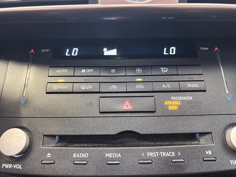 2016 Lexus IS 300 4dr Sdn AWD