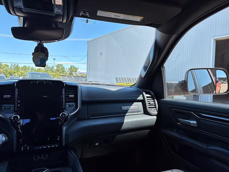 2022 Ram 1500 Sport