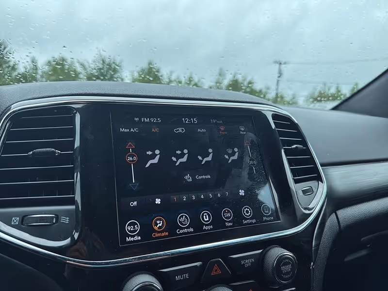 2020 Jeep Grand Cherokee Altitude