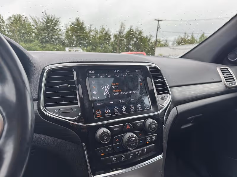2020 Jeep Grand Cherokee Altitude