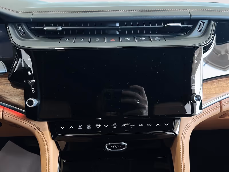 2026 Jeep Grand Cherokee Summit