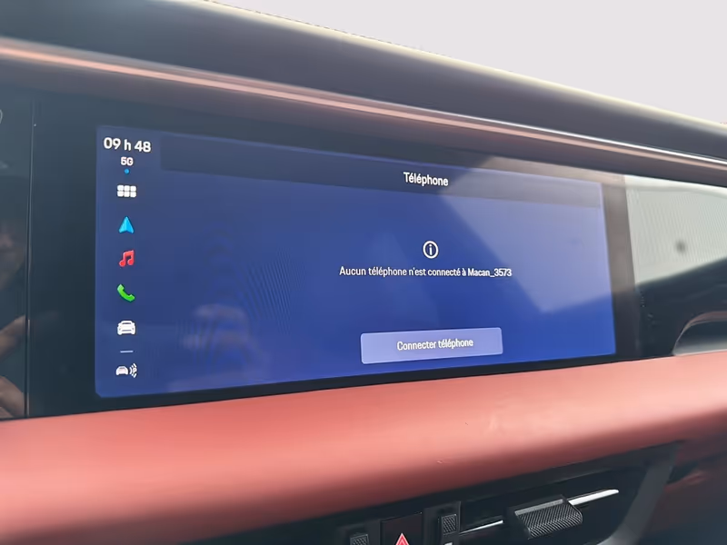 2025 Porsche Macan Electric 4