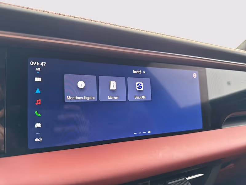 2025 Porsche Macan Electric 4