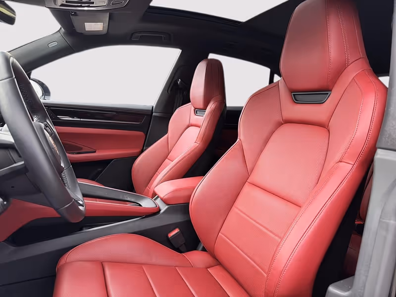 2025 Porsche Macan Electric 4