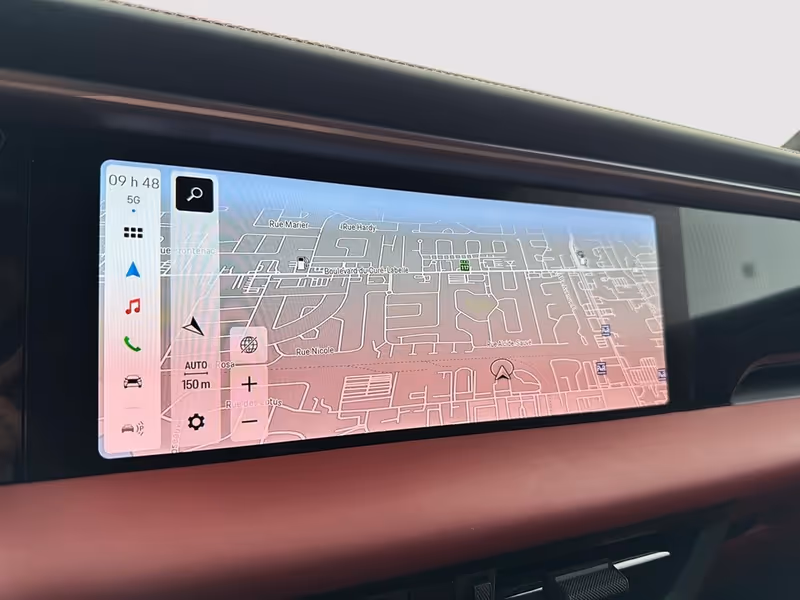 2025 Porsche Macan Electric 4