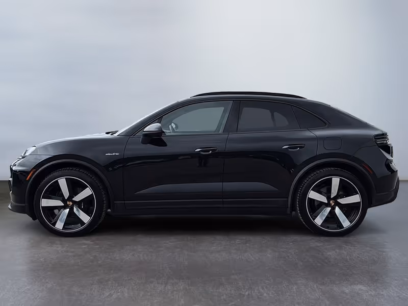 2025 Porsche Macan Electric 4
