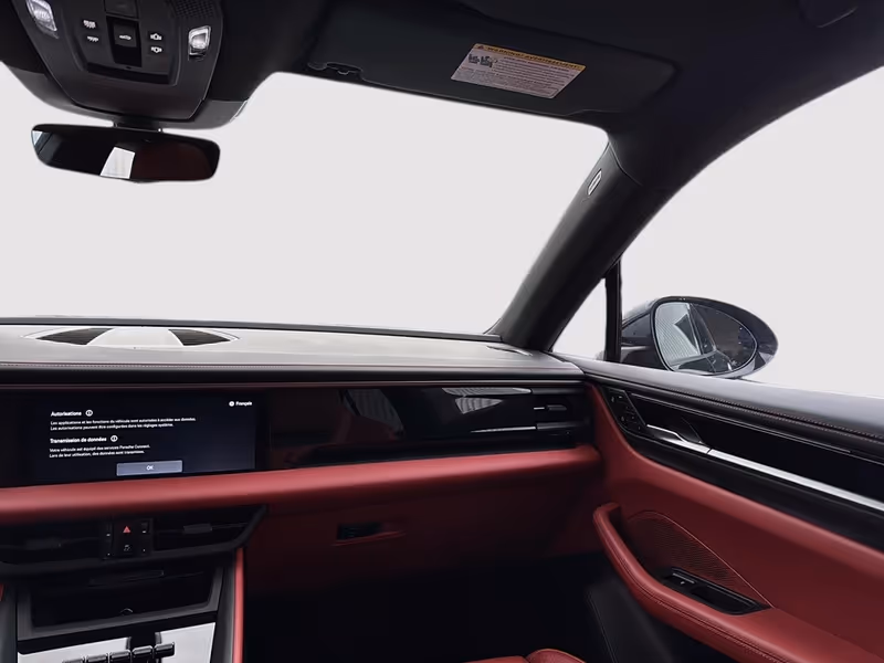 2025 Porsche Macan Electric 4