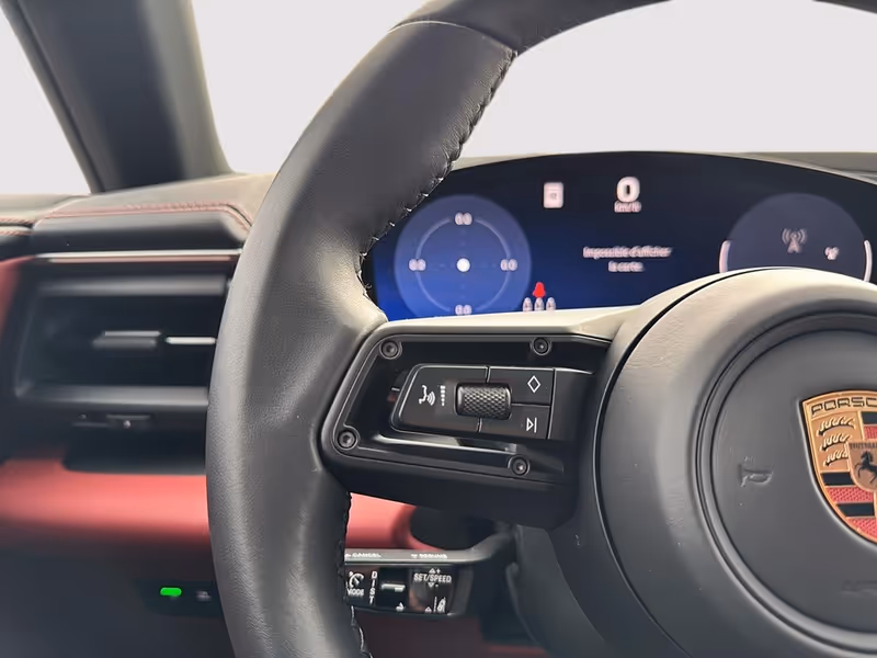 2025 Porsche Macan Electric 4