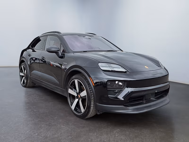 2025 Porsche Macan Electric 4
