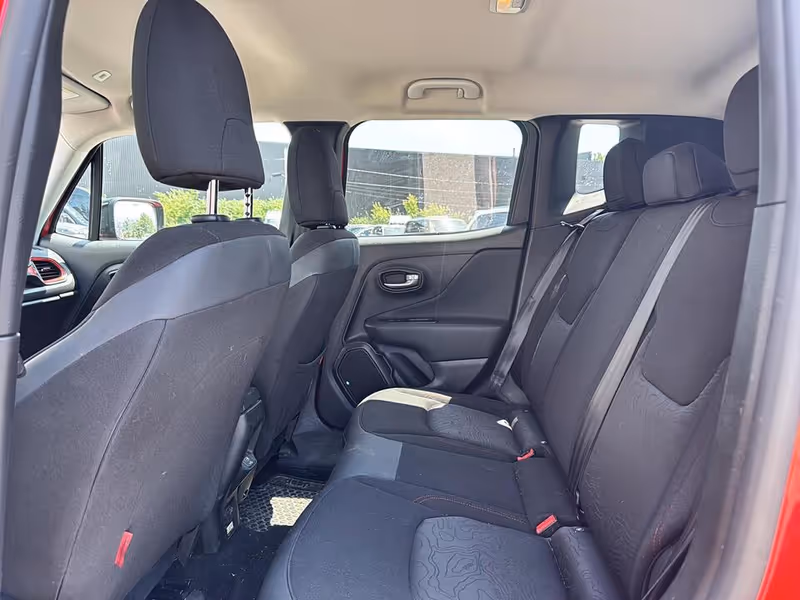 2022 Jeep Renegade Trailhawk