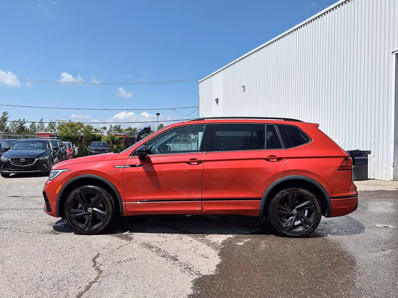 2024 Volkswagen Tiguan Comfortline R-Line Black Edition
