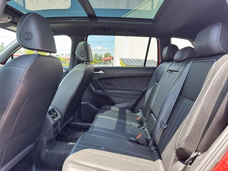 2024 Volkswagen Tiguan Comfortline R-Line Black Edition