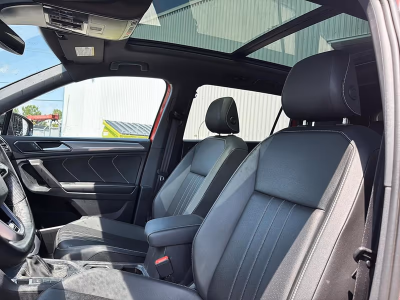 2024 Volkswagen Tiguan Comfortline R-Line Black Edition