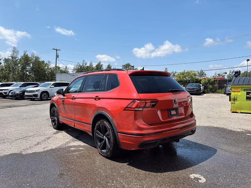 2024 Volkswagen Tiguan Comfortline R-Line Black Edition