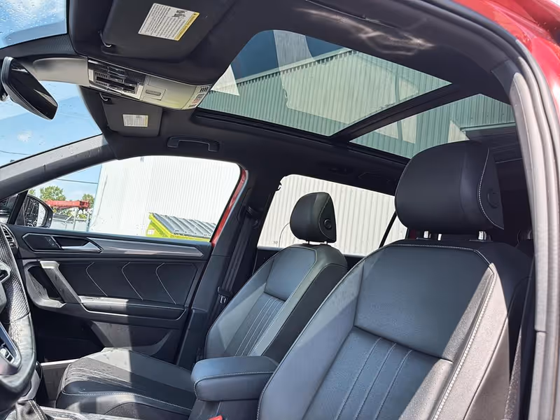 2024 Volkswagen Tiguan Comfortline R-Line Black Edition