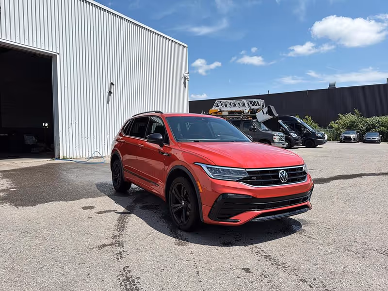 2024 Volkswagen Tiguan Comfortline R-Line Black Edition