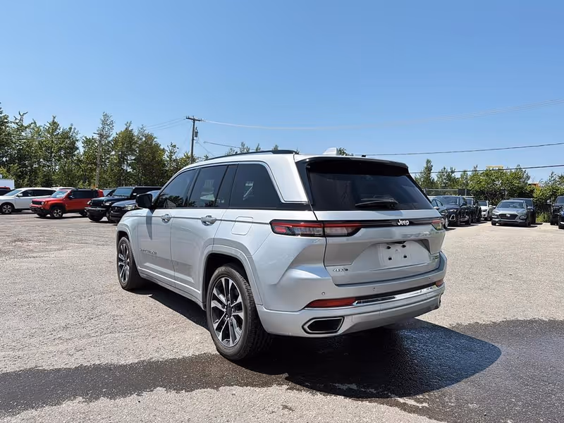 2023 Jeep Grand Cherokee Overland