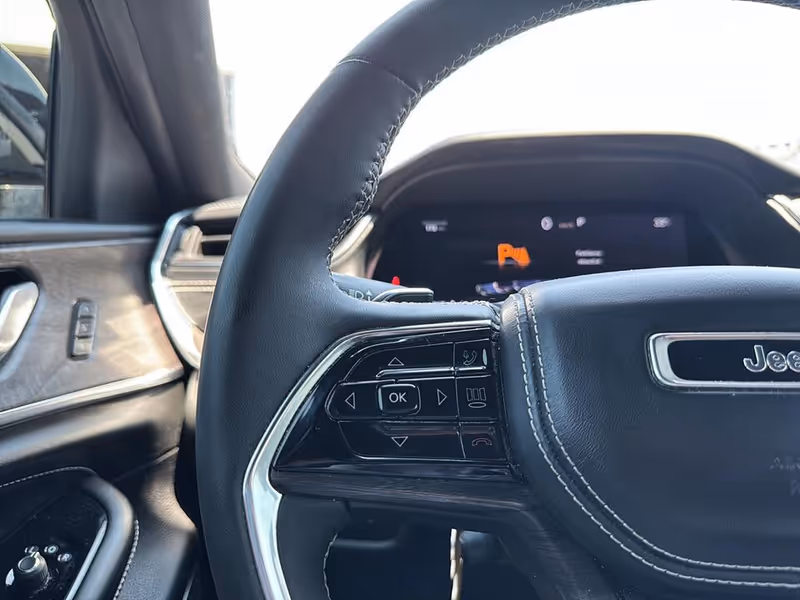 2023 Jeep Grand Cherokee Overland