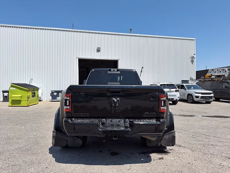 2024 Ram 3500 Limited