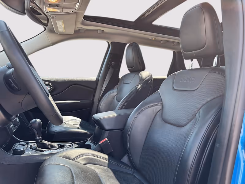 2023 Jeep Cherokee Altitude
