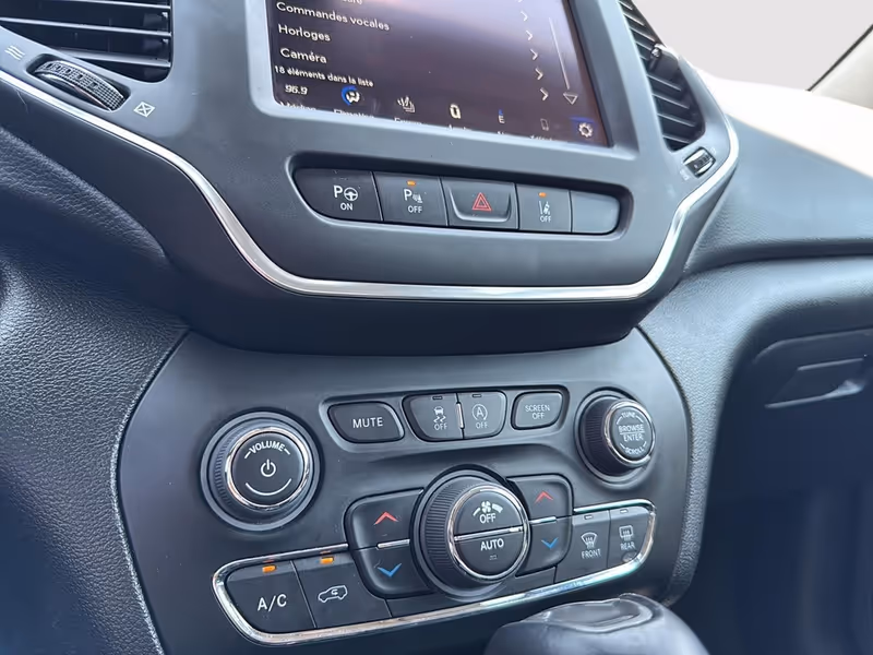 2023 Jeep Cherokee Altitude