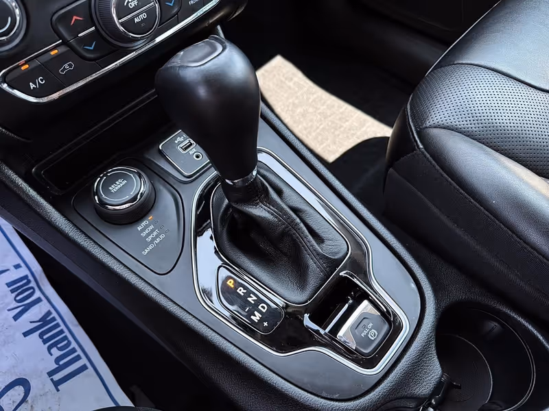 2023 Jeep Cherokee Altitude