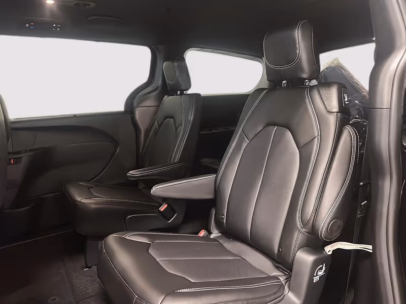 2026 Chrysler Grand Caravan SXT