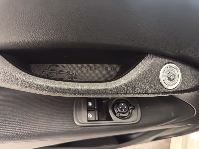 2026 FIAT 500e Pop