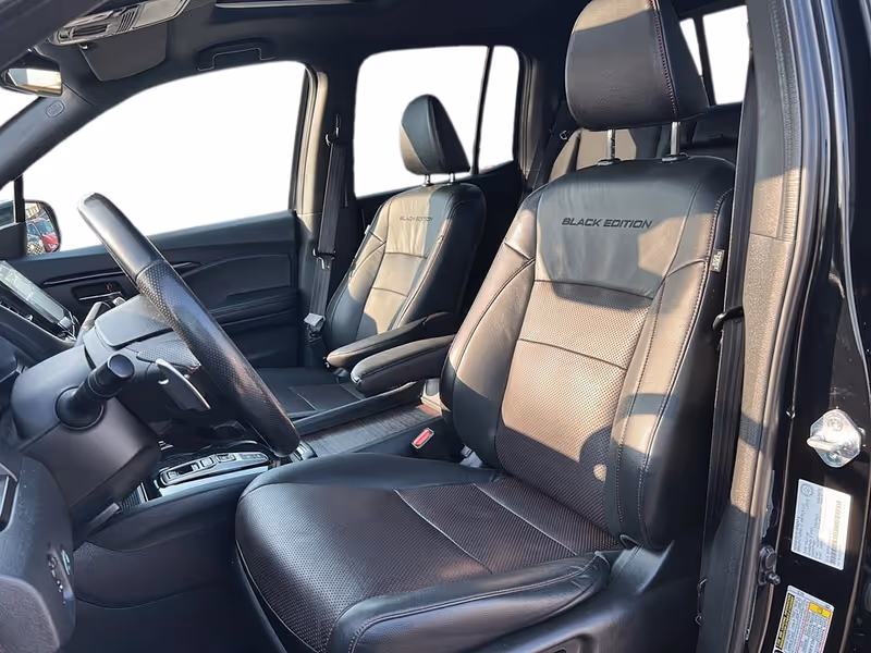 2022 Honda Ridgeline Black Edition