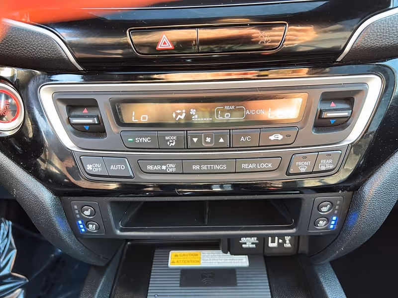 2022 Honda Ridgeline Black Edition